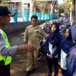 Bhabinkamtibmas Polsek Kasembon Polres Batu Lakukan Binluh Kepada Pelajar SMPN 01 Kasembon