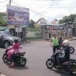 Polsek Bumiaji Polres Batu Lakukan Giat Poros Pagi di Objek Vital di Pertigaan Bendo Guna Berikan Pelayanan Prima