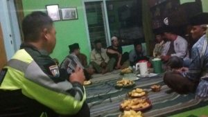 Anggota Bhabinkamtibmas Desa Bulukerto Polsek Bumiaji Polres Batu Penyuluhan Kamtibmas Kepada Warga Binaan