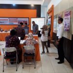 Kanit Intel Polsek Junrejo Polres Batu Mengamankan Giat Sumpah Janji PPS dan  PPK se-kota Batu.