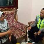 Bhabinkamtibmas Polsek Batu Polres Batu Rajin Sambangi Warganya, Saat Ini di Ketua PKK Rw