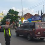 Tingkatkan Kamseltibcar Lantas Di Pagi Hari, Warga Apresiasi Anggota Satlantas Polres Batu