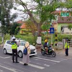 Tingkatkan Kamseltibcar Lantas, Satlantas Polres Batu Lakukan Strong Point Di Lokasi Padat Arus