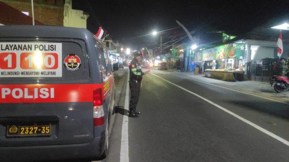 Giat Blue Light Patroll, Personel Polres Batu Jaga Situasi Kamtibmas Kondusif Menjelang Pilkada Tahun 2024