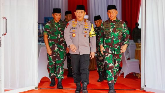 Kapolri Hadiri Doa Bersama Lintas Agama Perayaan HUT ke-79 TNI