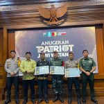 Tiga Pilar Desa Sombo di Magetan Raih Anugerah Patriot Jawi Wetan II 2024 Kategori Harkamtibmas