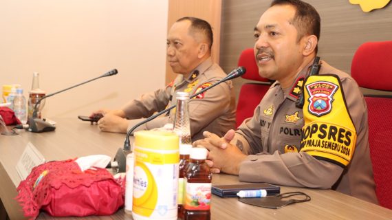 Pamatwil Mabes Polri Tinjau Kesiapan Polres Batu dalam Pengamanan Pilkada 2024