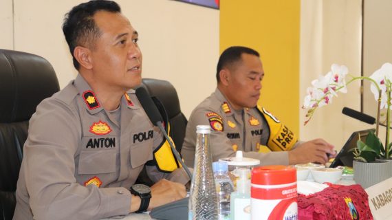 Polres Batu Gelar Latihan Pra Operasi Lilin Semeru 2024: Siap Amankan Natal dan Tahun Baru