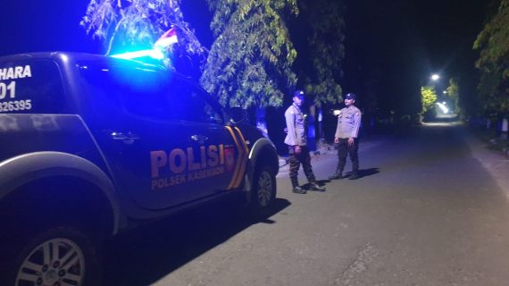 Anggota Polres Batu Gelar Blue Light Patrol Pasca Pungut Suara Pilkada 2024, Ciptakan Situasi Kondusif