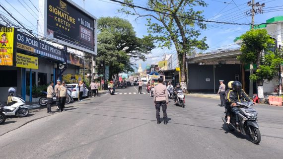 Polres Batu Gelar KRYD untuk Jaga Keamanan dan Kelancaran Saat Libur Panjang Isra’ Mi’raj dan Imlek 2025